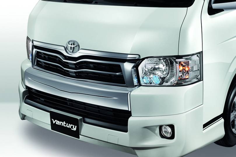 Toyota Ventury VIP