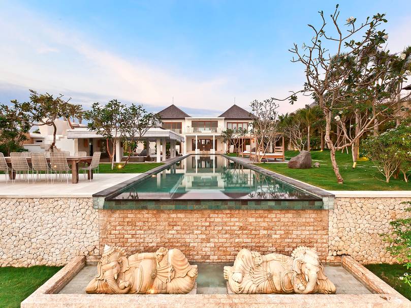 Villa Ombak Putih Bali 3